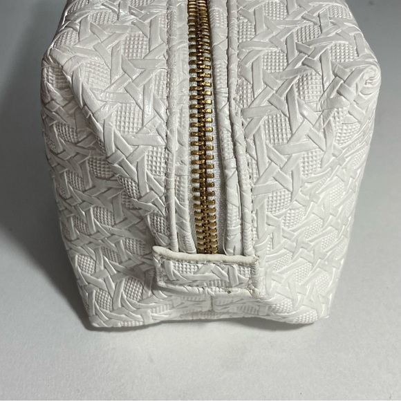 NWT Tory Burch White Basketweave Cosmetic Case Bag Gold Signature Hardware - Picture 6 of 16